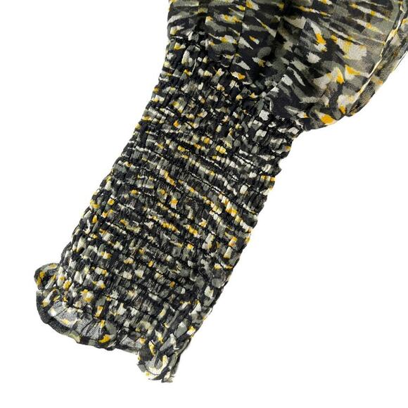 Steve Madden Shannon Chiffon Smocked‎ Blouse Long Sleeve Black Womens Size M NWT - Picture 8 of 12